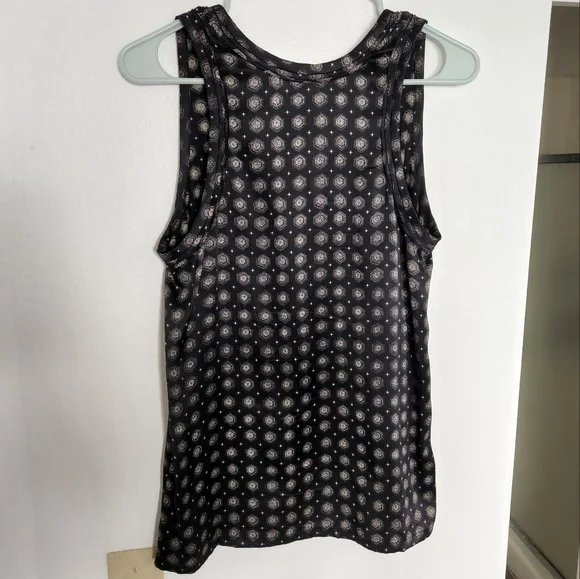 Joie silk patterned black sleeveless top size xs - Picture 3 of 5